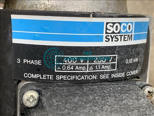 Show advert Soco systems 90 degree driven roller conveyor