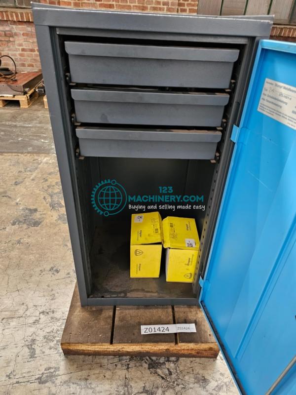 Показывать рекламу Werkzeugschränke