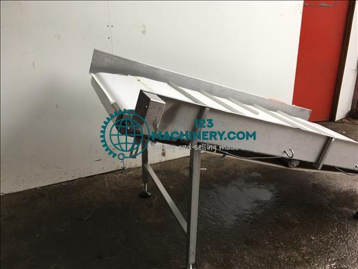 NNP stainless incline conveyor
