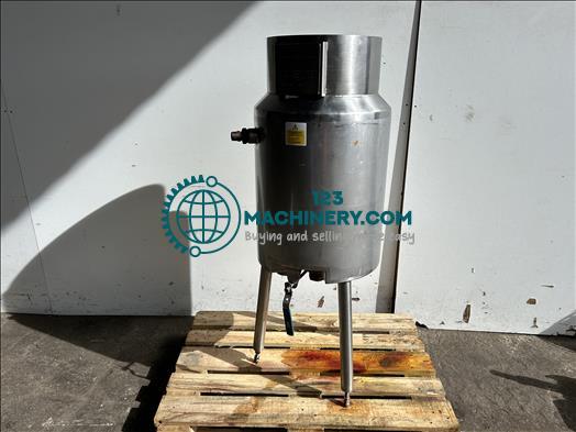 Mostrar anuncio Malrex Holding tank