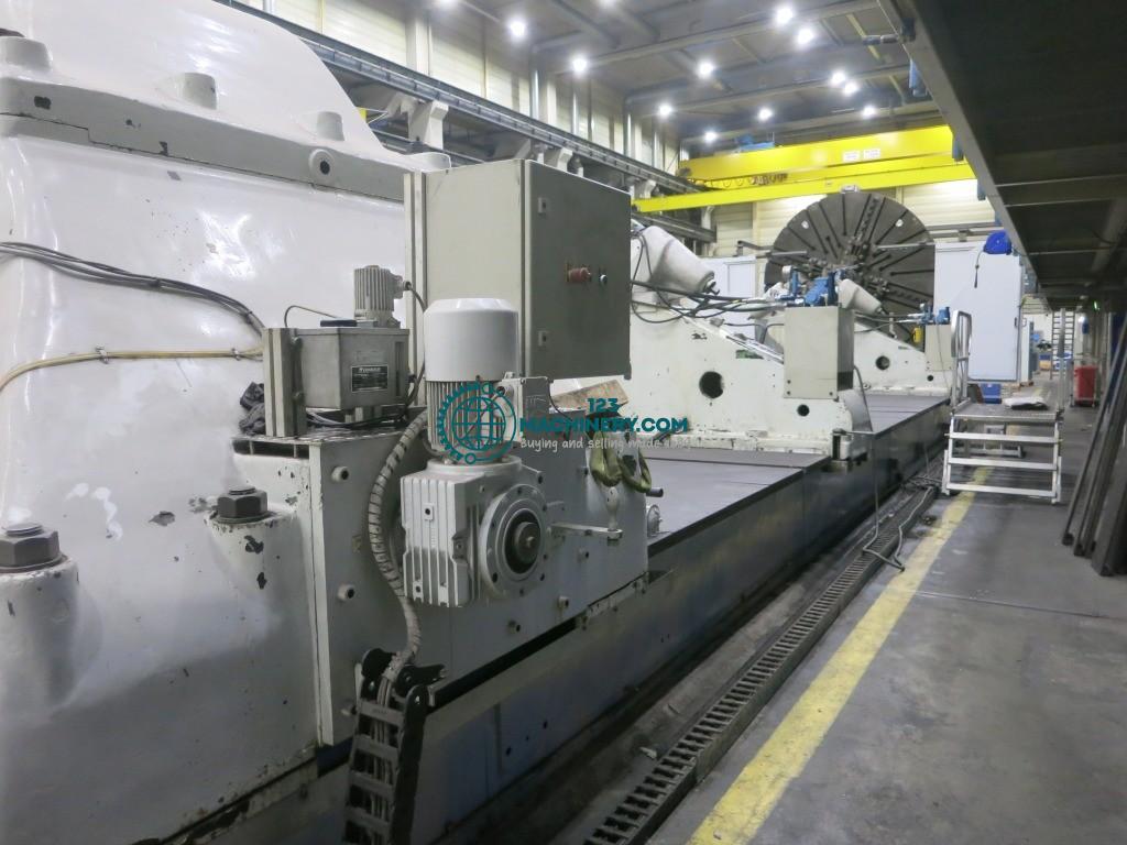 Schwerdrehmaschine