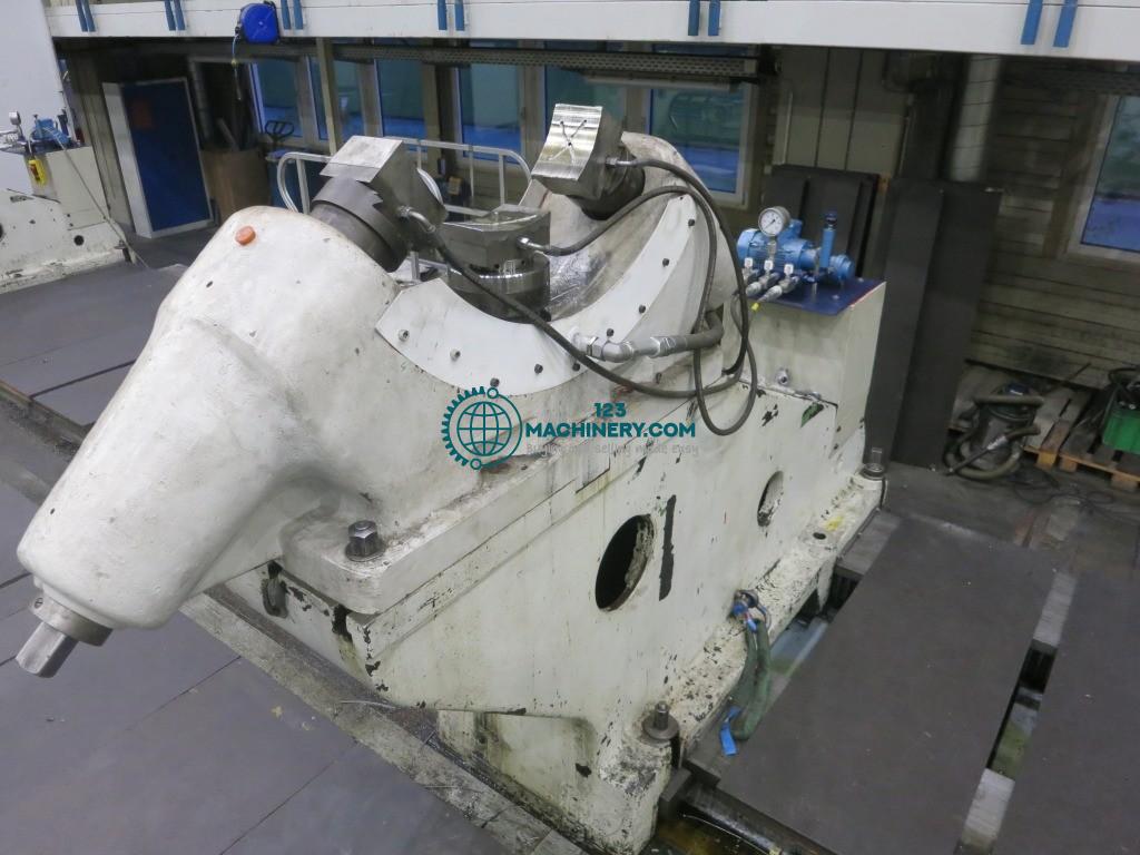 Schwerdrehmaschine