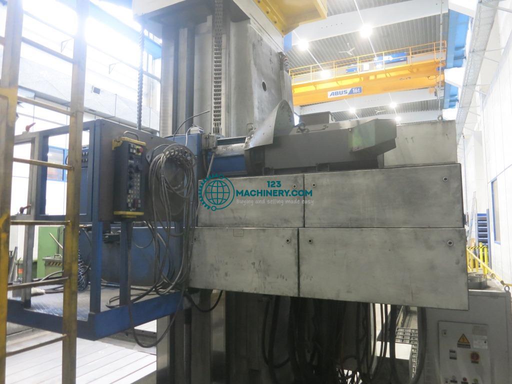 Toon advertentie Plattenbohrwerk - Traghülse