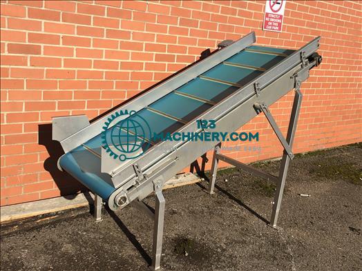 Affeldt Flighted elevator conveyor