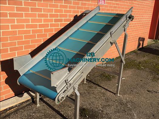 Affeldt Flighted elevator conveyor