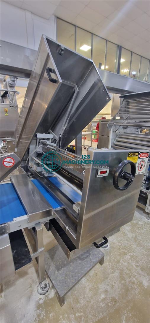 Rondo Laminazione pastry sheeting line