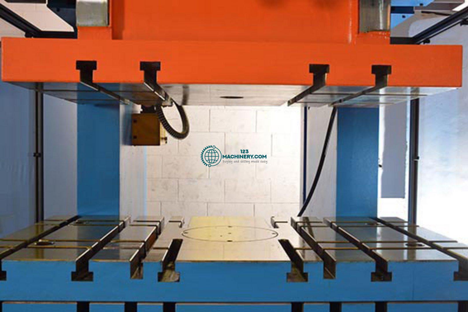 Afficher l`annonce C-frame eccentric press MA.TE MC-125