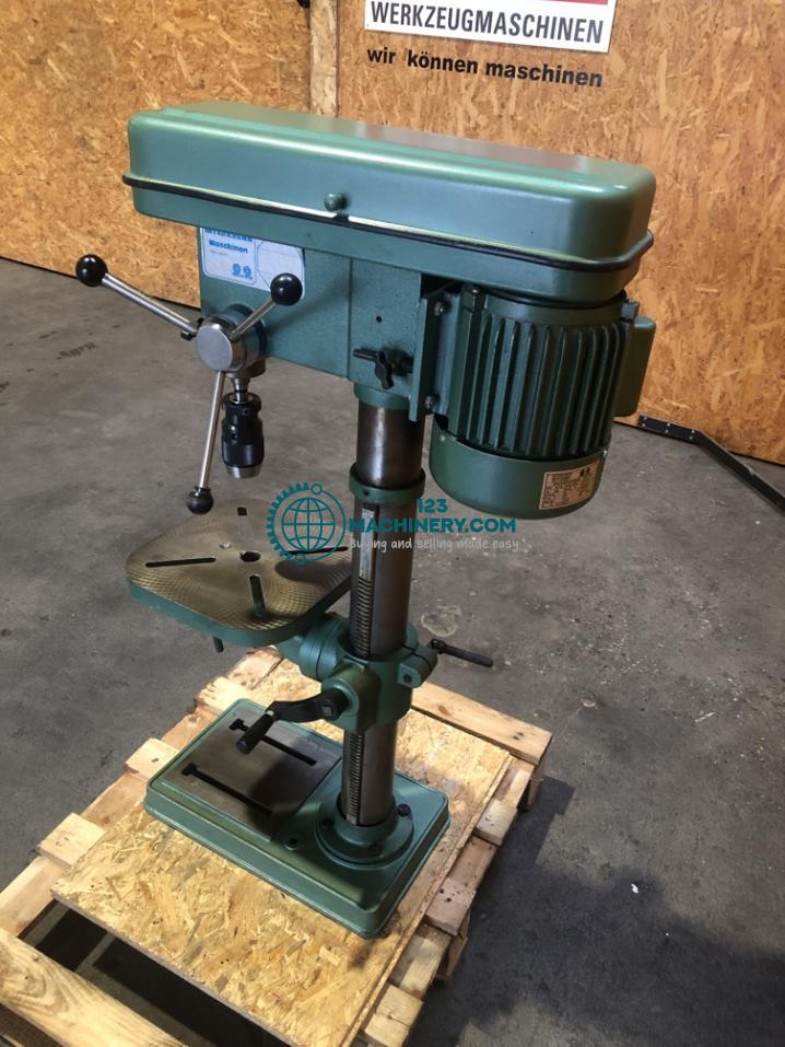 Toon advertentie Interkern TB-20 / 5E table-drilling machine