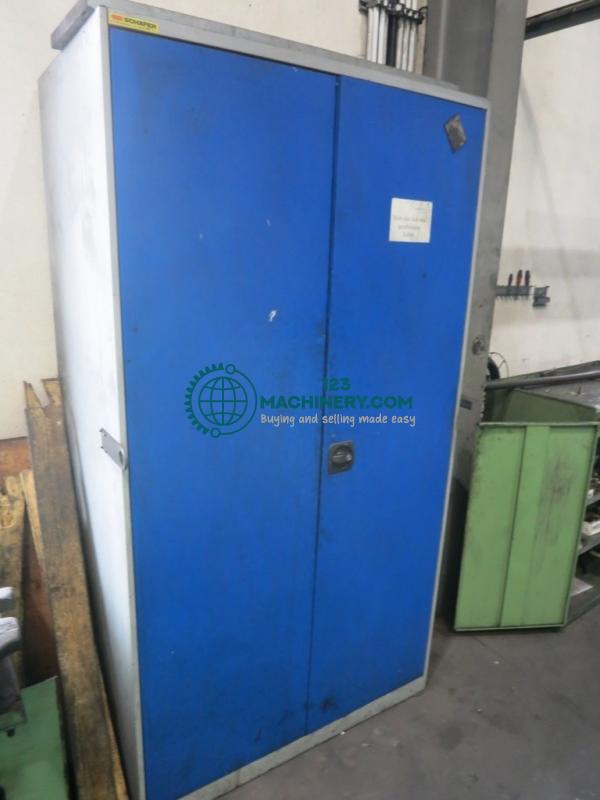 Показывать рекламу Türenschrank