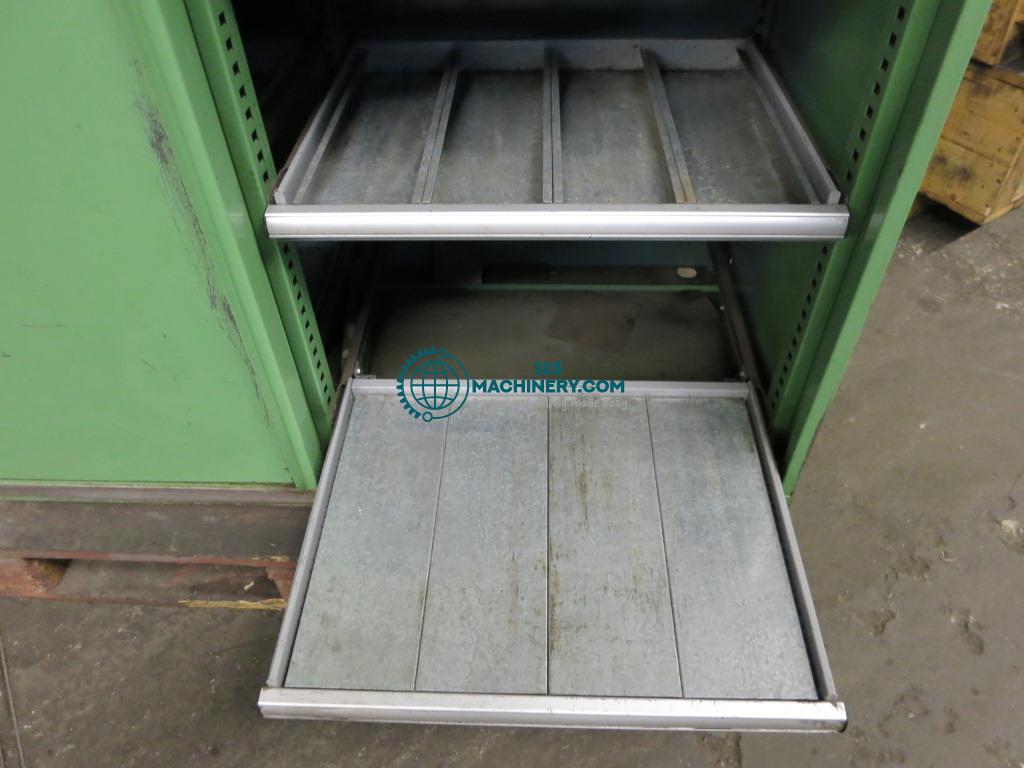 Show advert Door cabinet