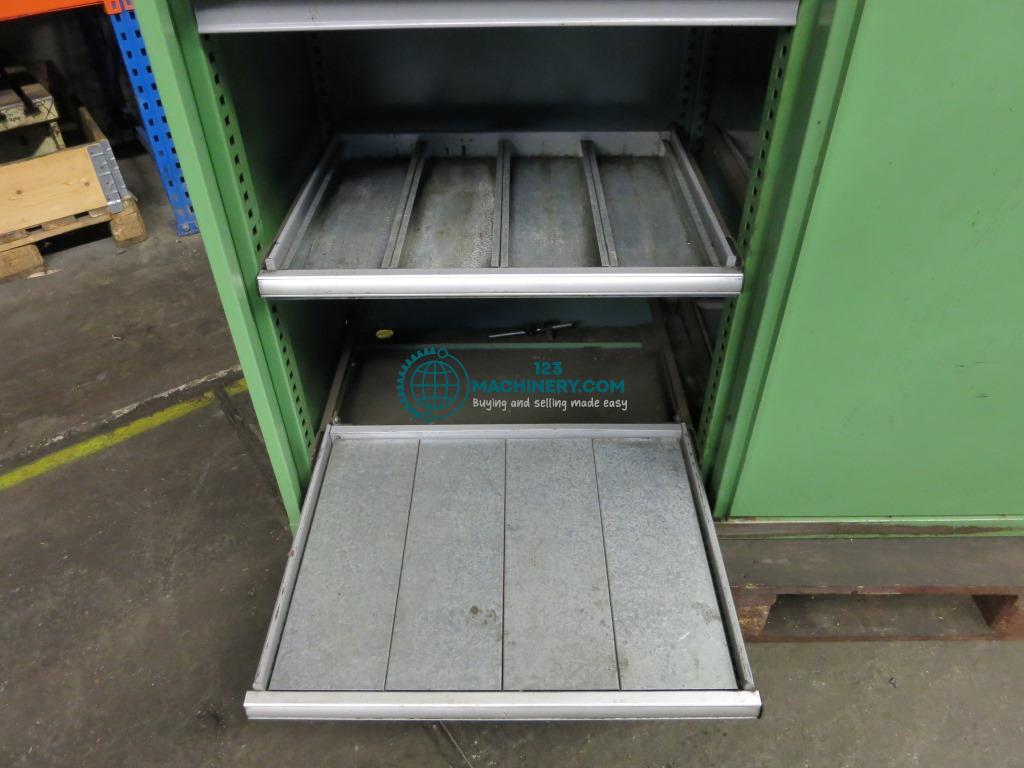 Show advert Door cabinet