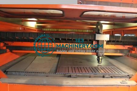 Laserschneidmaschine