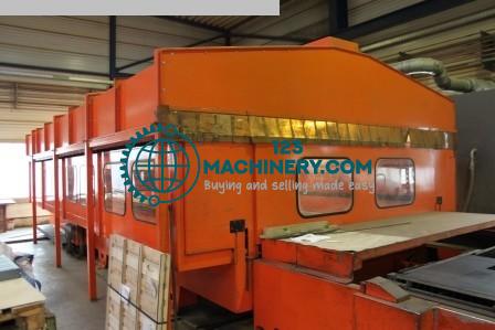 Laserschneidmaschine