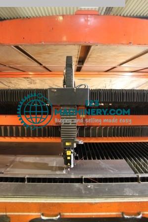 Laserschneidmaschine