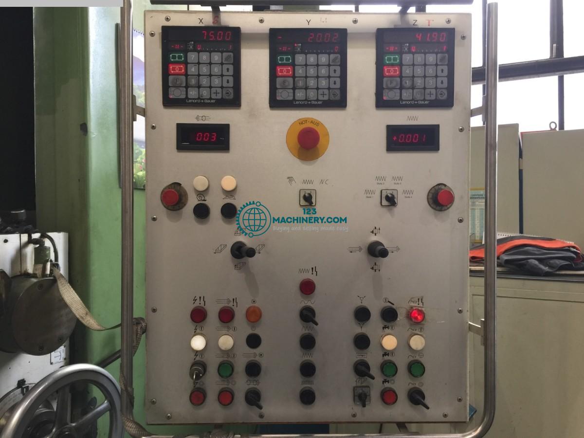 Toon advertentie Tischbohrwerk