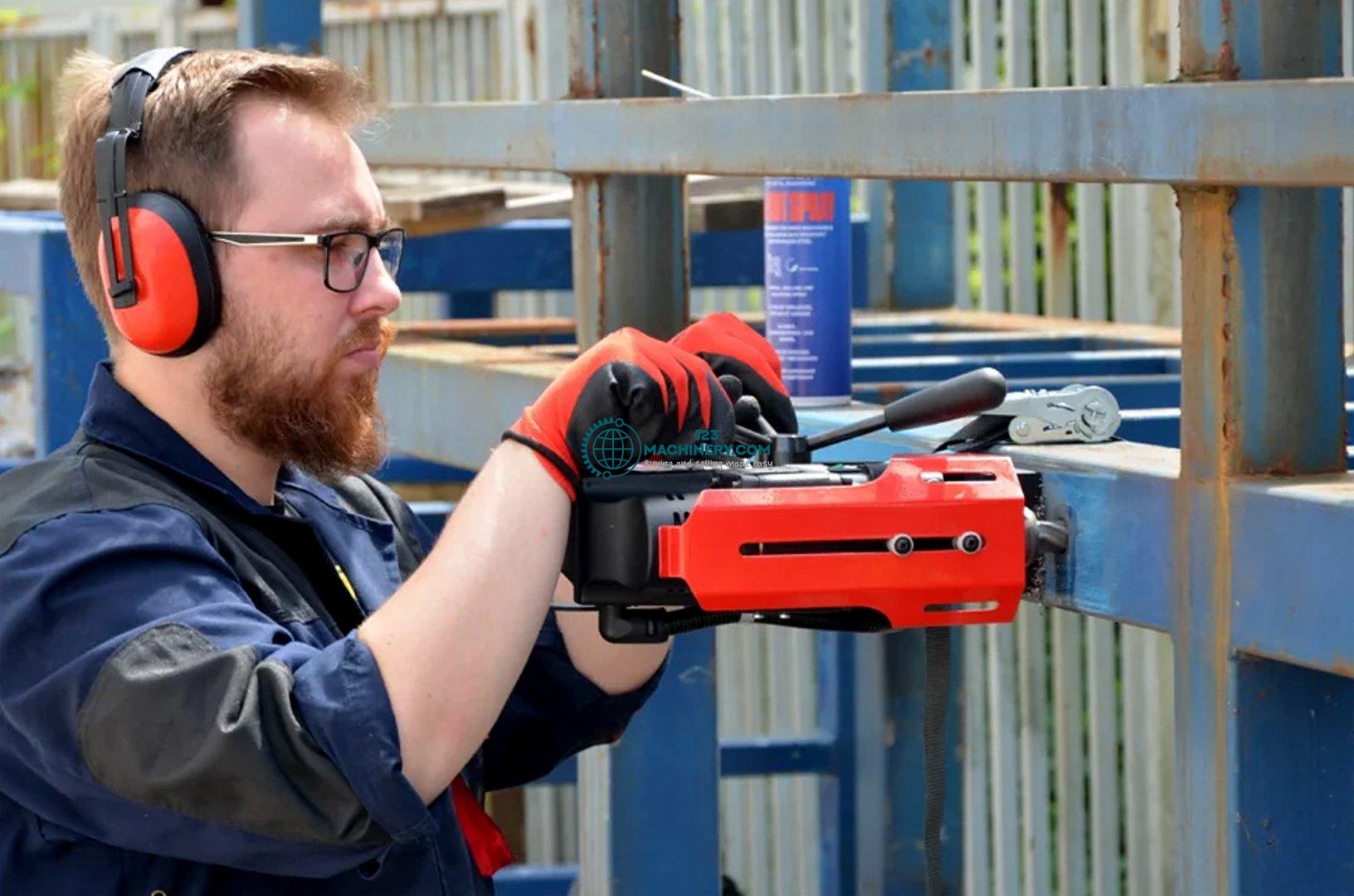 Magnetic drilling machine PROMOTECH PRO-36 Battery