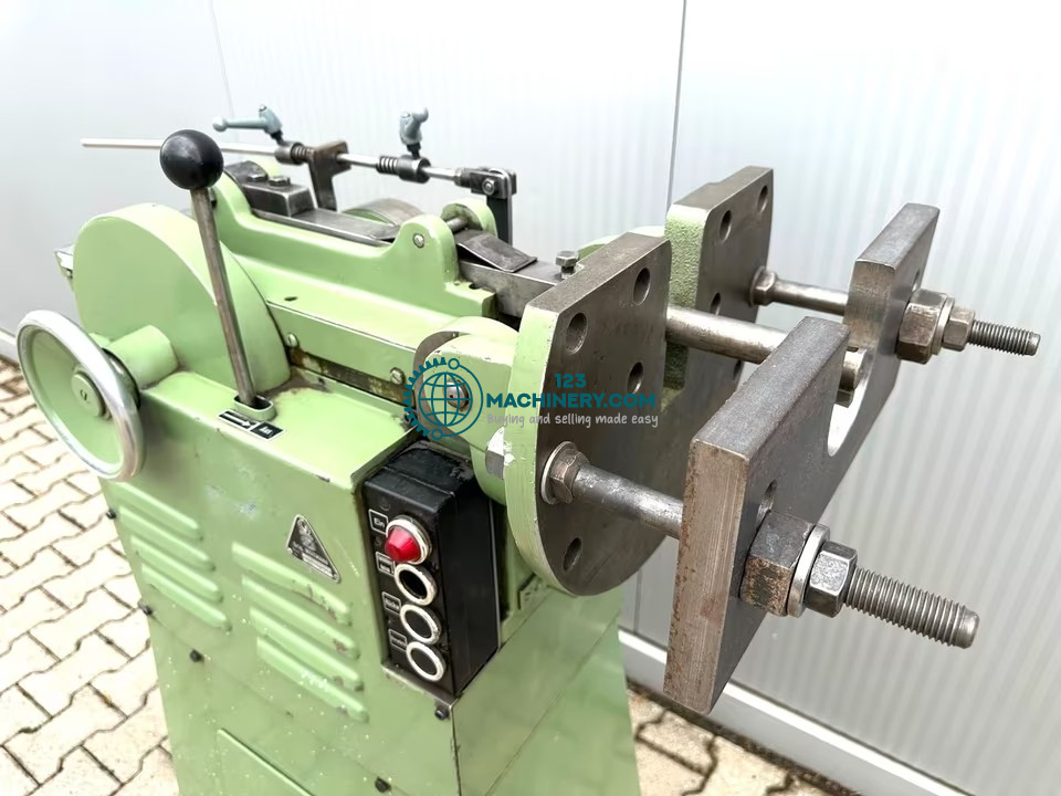 Show advert HAHNDORF Typ SEW 52/300mm / Nutenstoßmaschine -Keilnutensto