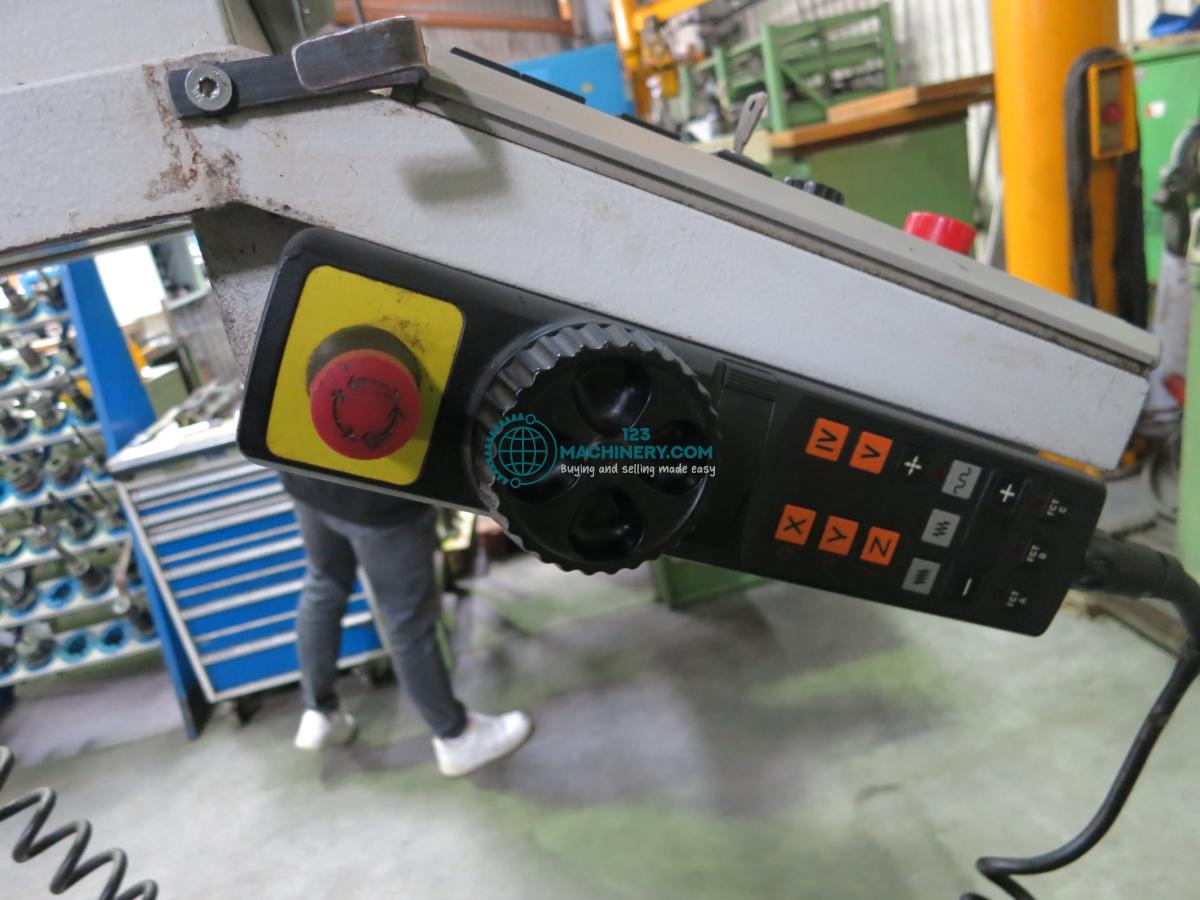 Toon advertentie Tischbohrwerk