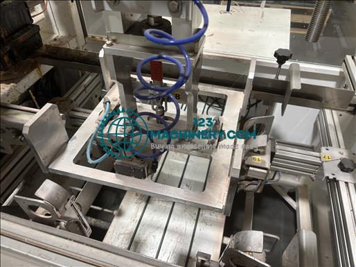 Toon advertentie MG Tech Leanbox Case Former