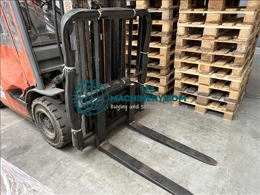 Pokaż ogłoszenie Toyota 8FGF18 Forklift truck