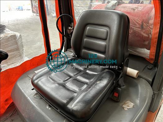 Pokaż ogłoszenie Toyota 8FGF18 Forklift truck