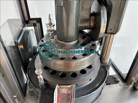 Manesty D3B tablet press