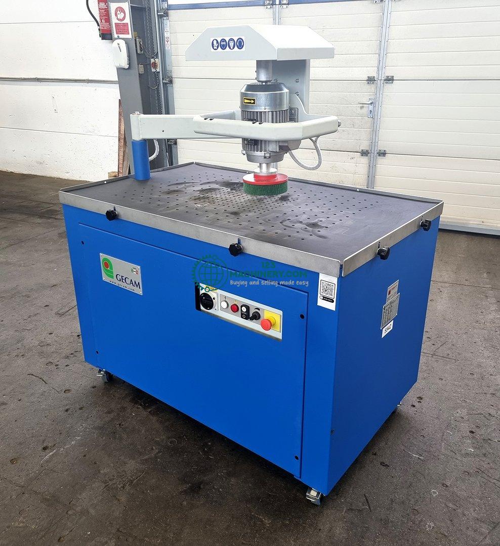 Deburring and edgerounding machine GECAM Easy T