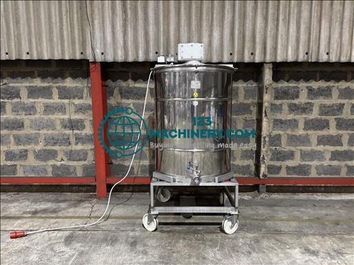 CMF 700L Mixing vessel