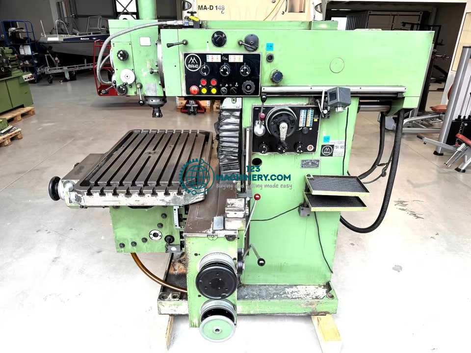 Werkzeugfräsmaschine MAHO MH 800