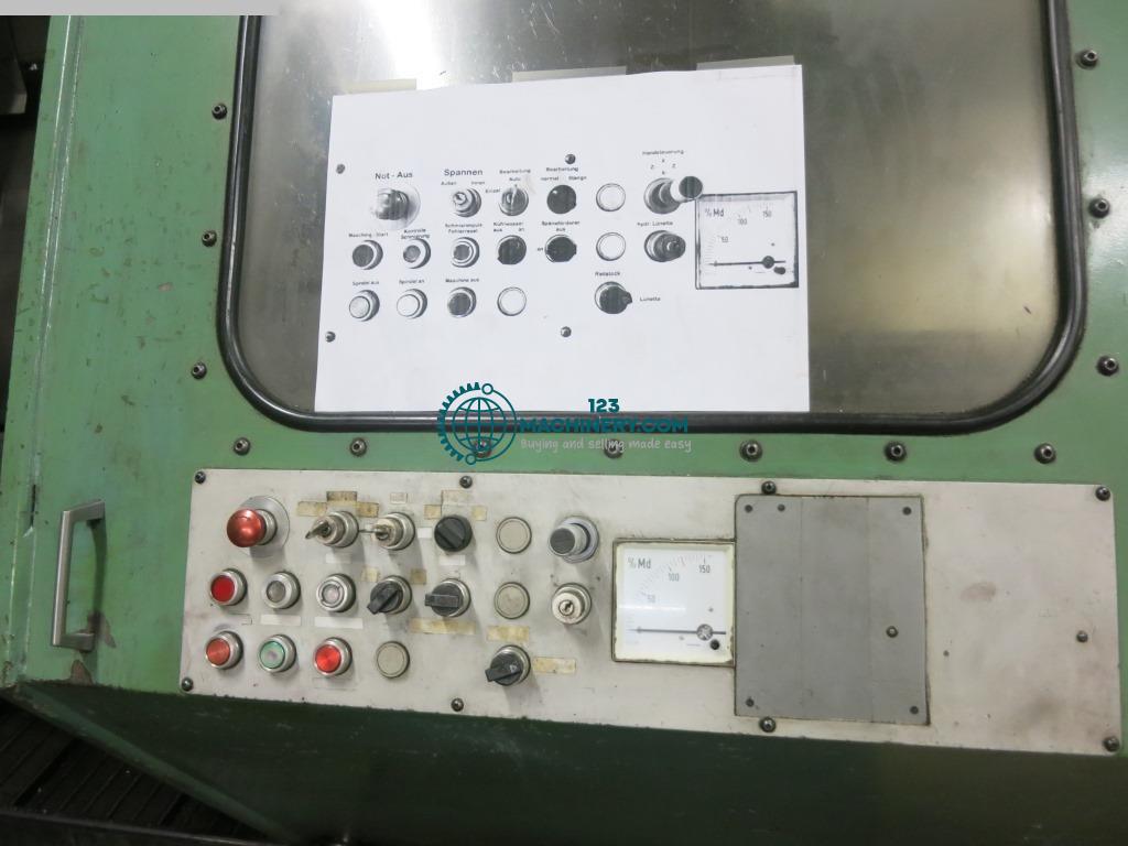 CNC Drehmaschine - Schrägbettmaschine