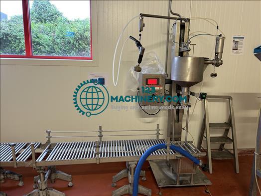 Show advert MOM ST22 Liquid filler