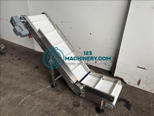 Show advert NNP Flighted elevator conveyor