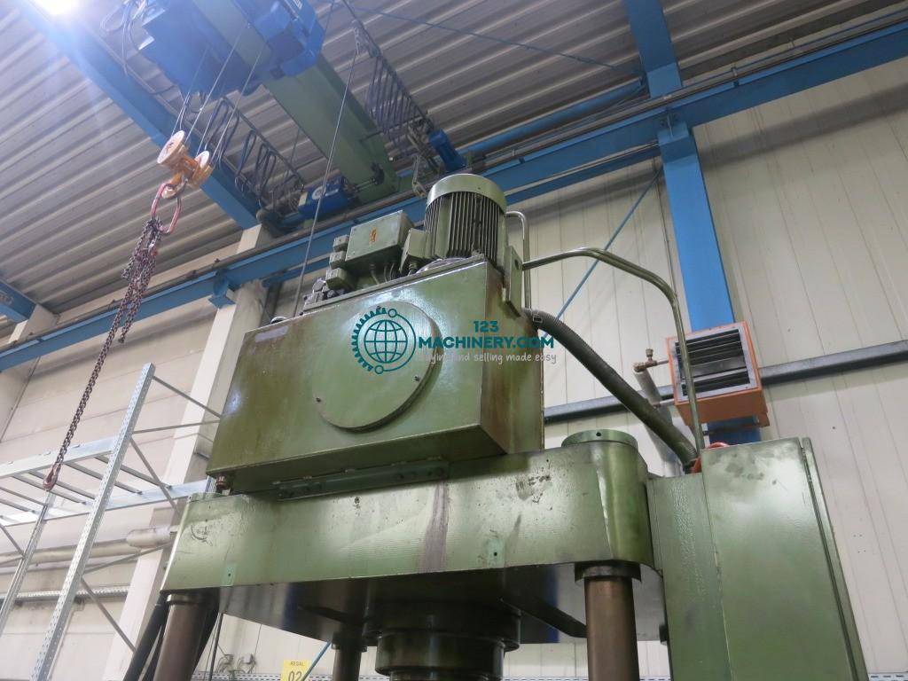 Afficher l`annonce Tuschierpresse