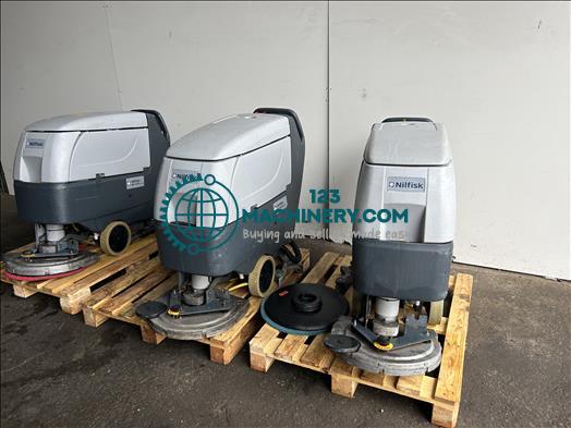 Toon advertentie Nilfisk BA551D Floor scrubber