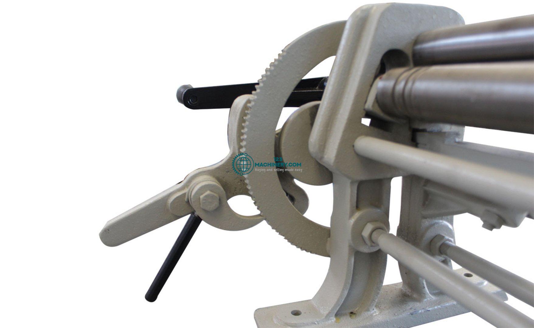 Motorized 3-roll plate bending machine HESSE by IS