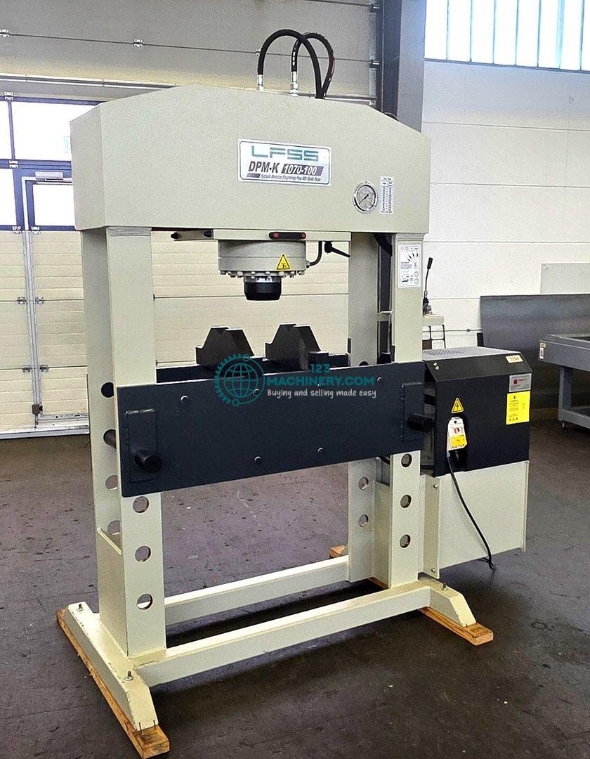 Mostrar anuncio Hydraulic workshop press HESSE by LFSS DPM-K 1070-