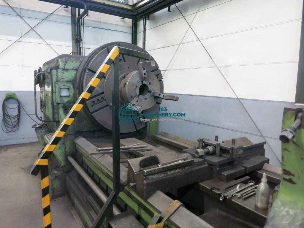 Leit- und Zugspindeldrehmaschine