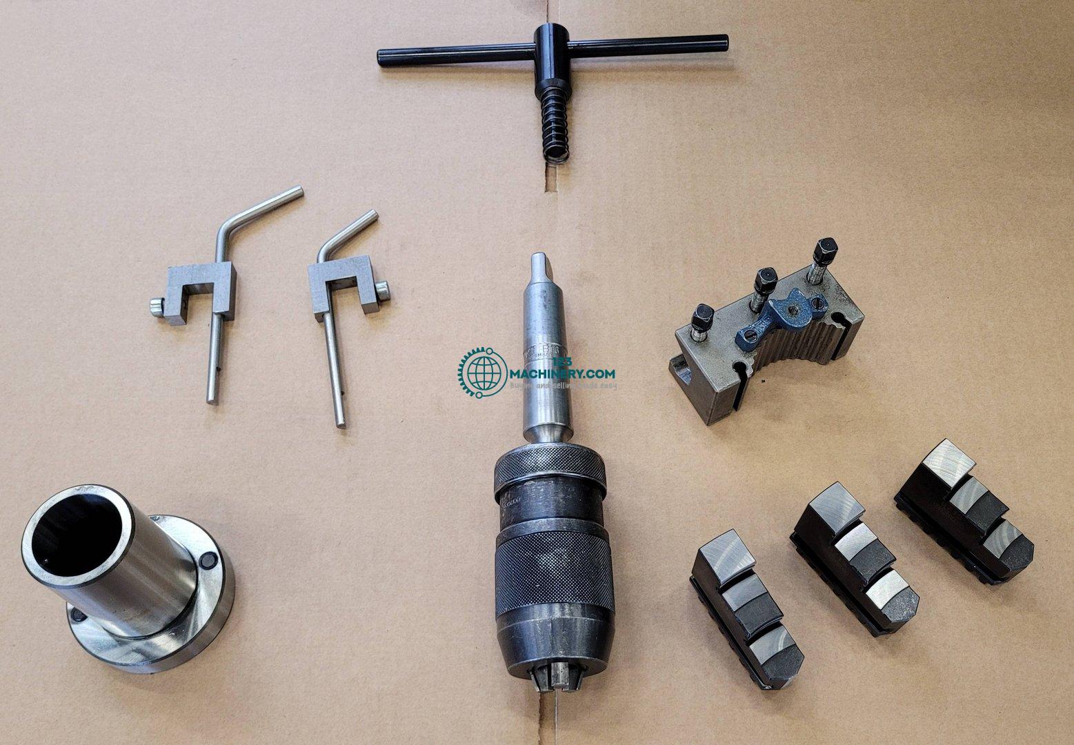 Precision-centre lathe WEILER Praktikant 160 B