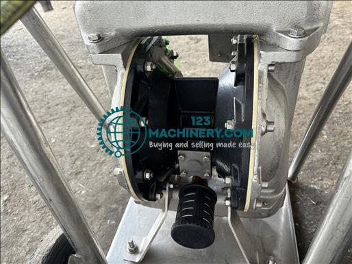 Afficher l`annonce Aro double diaphragm pump