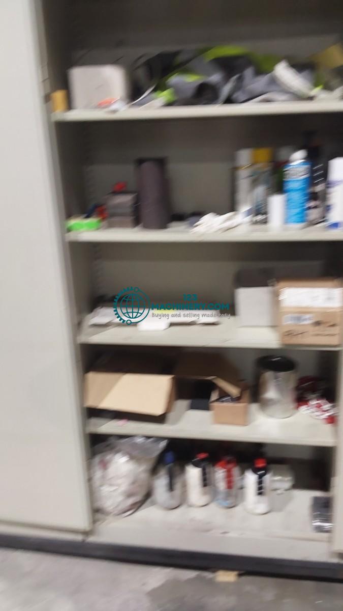 Inserat anzeigen Türenschrank