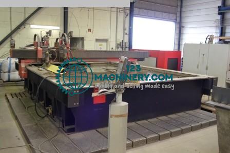 Wasserstrahlschneidanlage