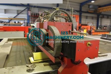 Wasserstrahlschneidanlage