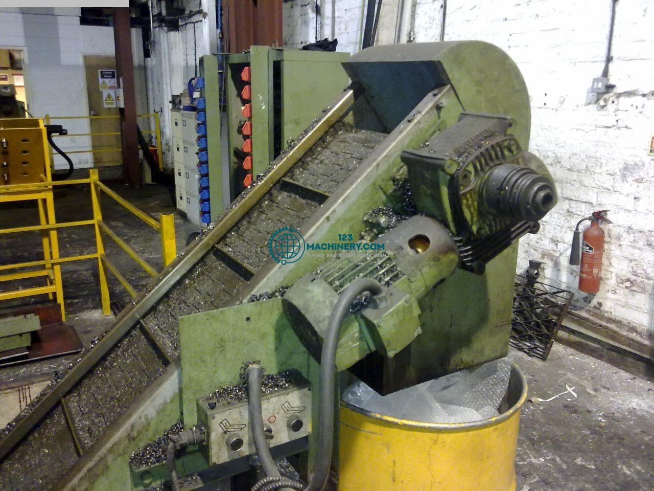 Fahrständerfräsmaschine