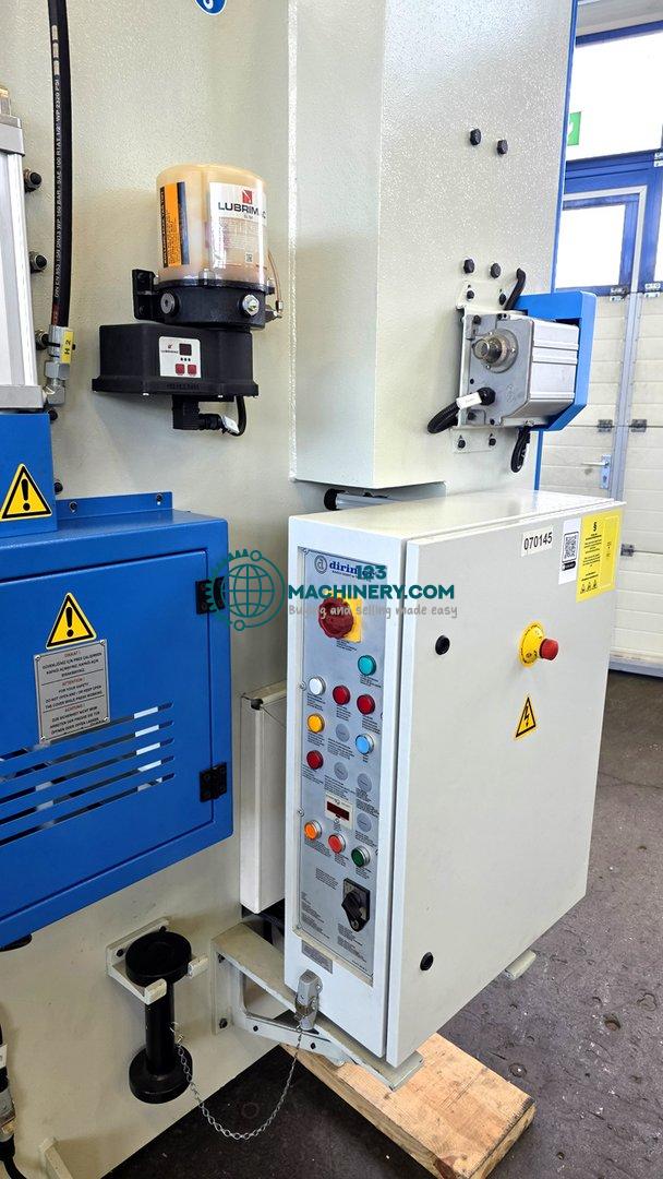 C-frame eccentric press HESSE by DIRINLER CDCS 401