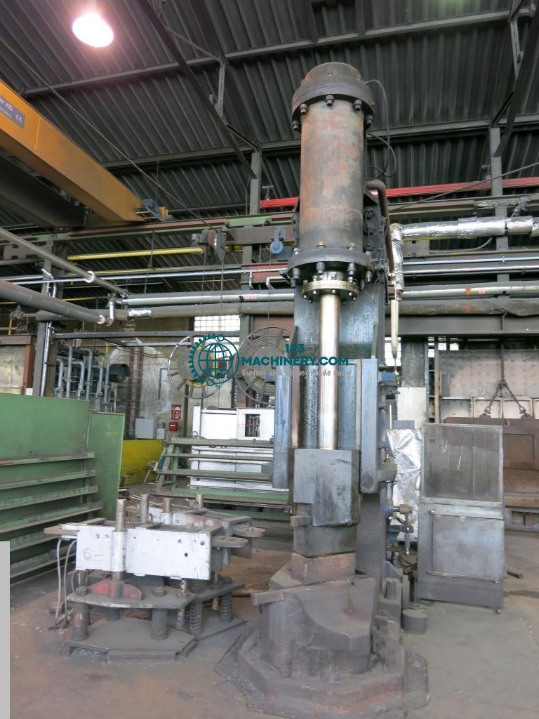 Afficher l`annonce Schmiedehammer