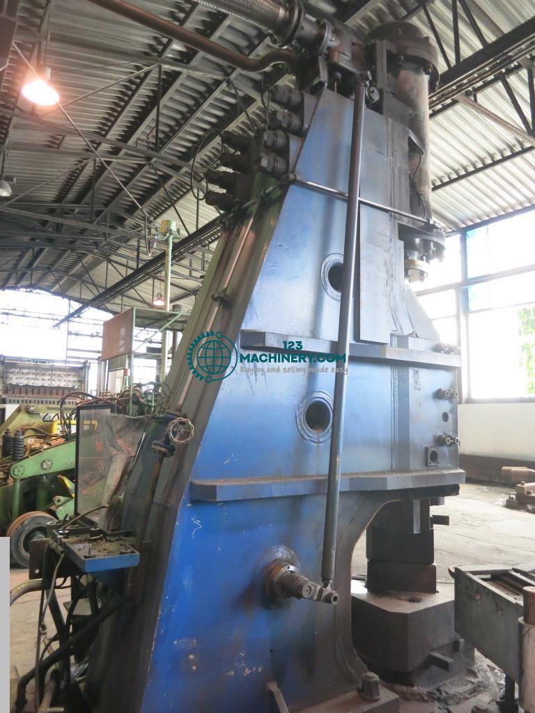 Afficher l`annonce Schmiedehammer