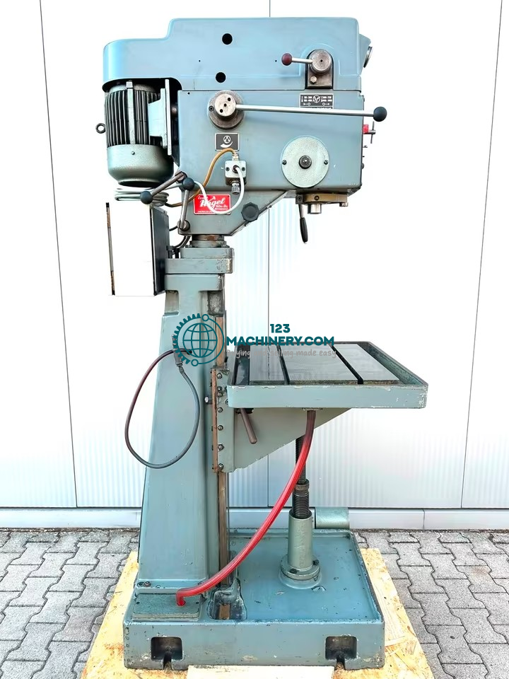 Alzmetall AB 40 ST