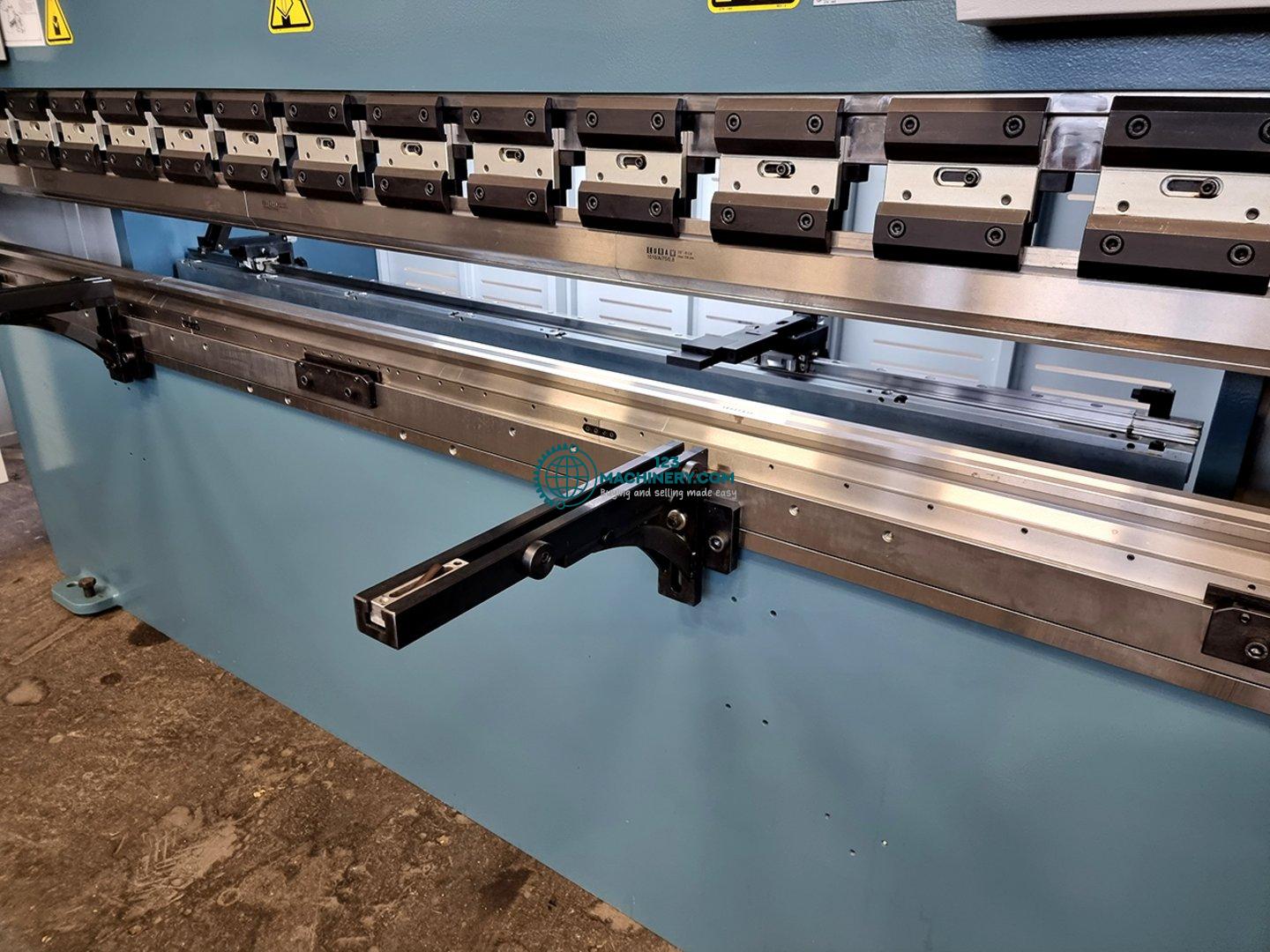 Hydraulic CNC press brake HESSE by DURMA PBF 30120