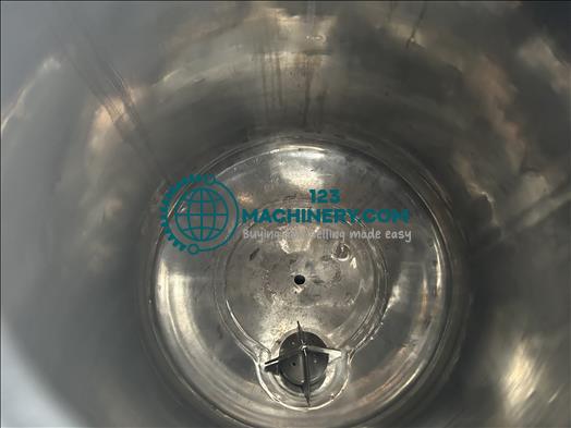 Mostrar anuncio Quinn Holding tank