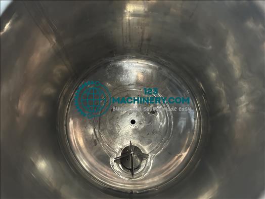 Mostrar anuncio Quinn Holding tank